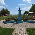 Tulipan Bungalow Camping 3* Gyenesdias
