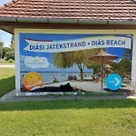 Tulipan Bungalow Camping Gyenesdias