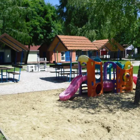 Tulipan Bungalow Camping Ferienpark 3*