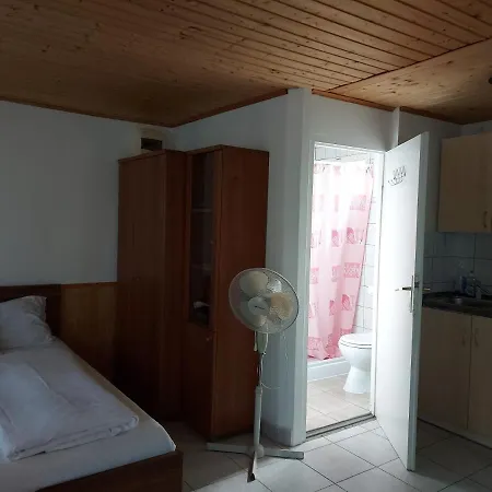 Tulipan Bungalow Camping Ferienpark Gyenesdiás