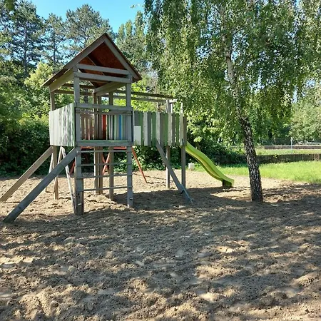 Tulipan Bungalow Camping Holiday park 3*