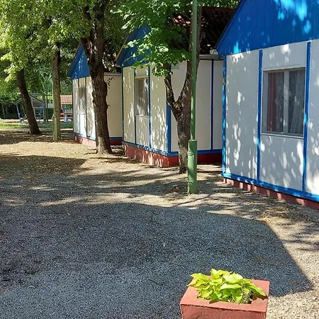 Tulipan Bungalow Camping База отдыха