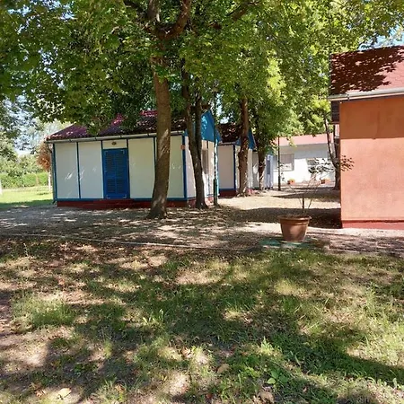 Tulipan Bungalow Camping Holiday park