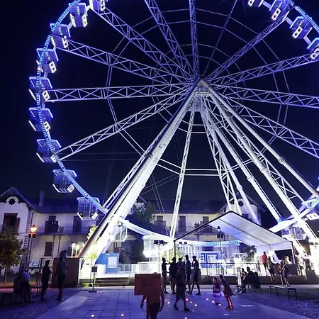 Tulipan Bungalow Camping 홀리데이파크 3*