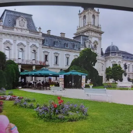 Tulipan Bungalow Camping 홀리데이파크