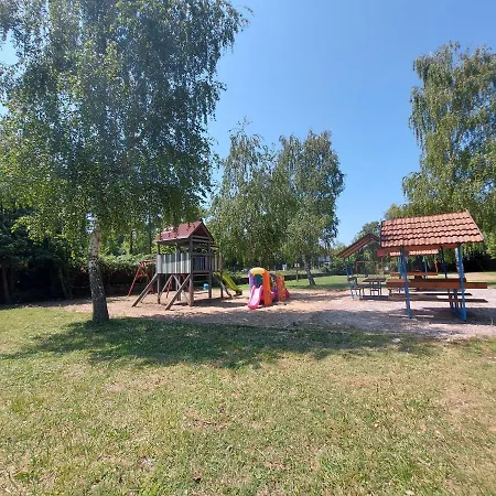Tulipan Bungalow Camping Vakantiepark Gyenesdiás