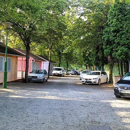 Tulipan Bungalow Camping База отдыха Денешдиаш