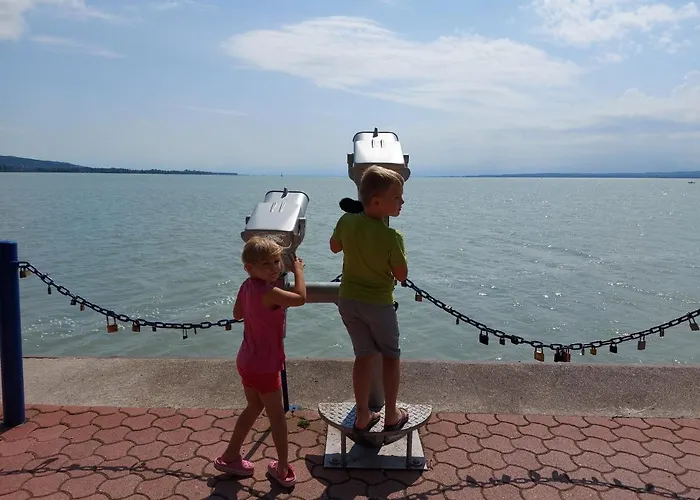 Tulipan Bungalow Camping 3* Gyenesdiás