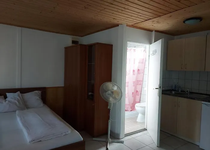 Tulipan Bungalow Camping Tatil parkı Gyenesdiás