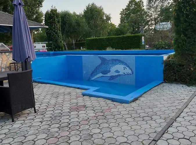 Tulipan Bungalow Camping 3* Gyenesdiás